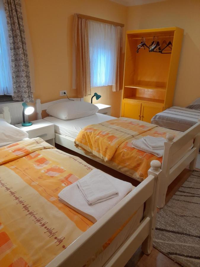 Peric Apartment Dakovo