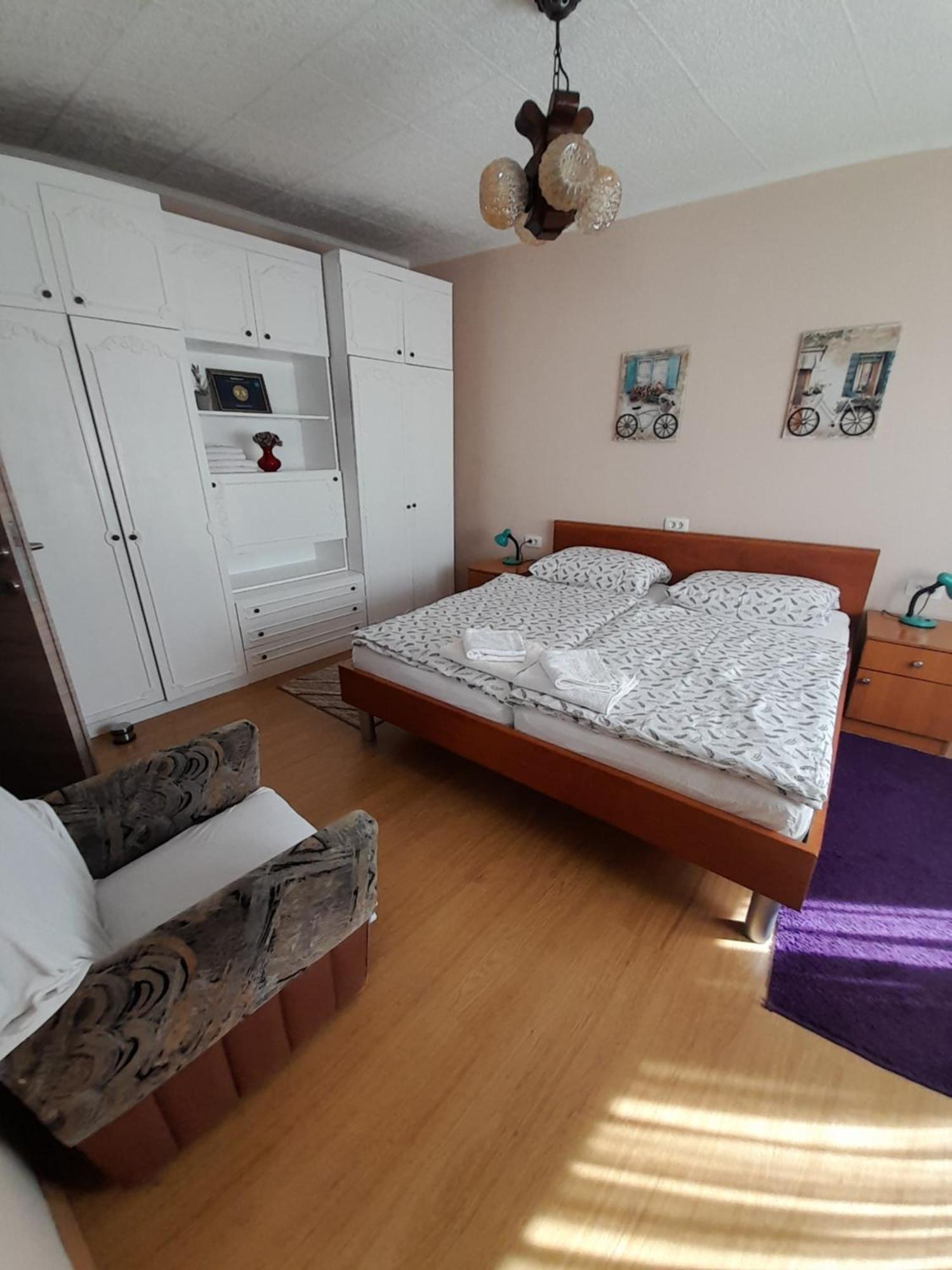 Apartment Peric