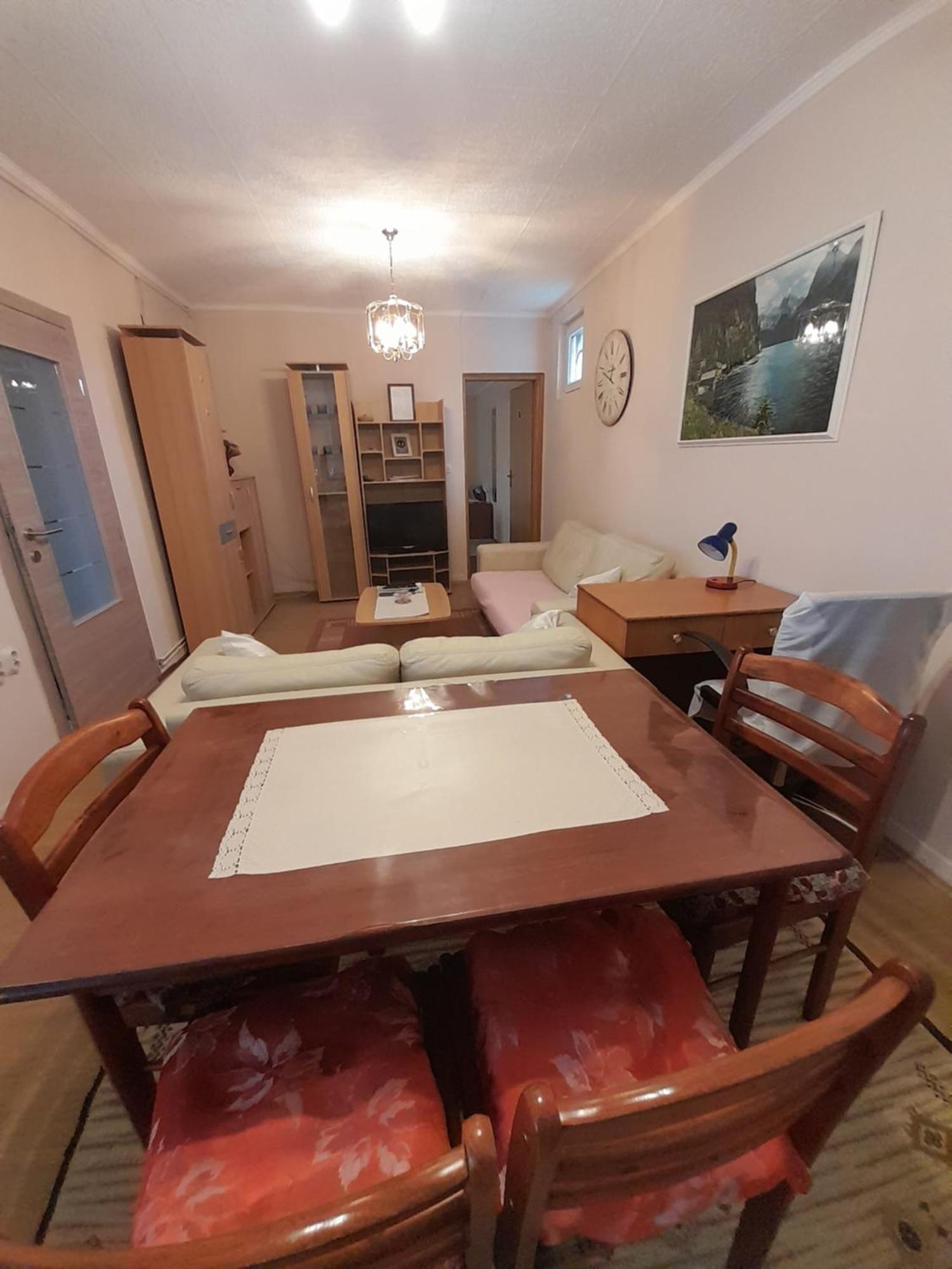 Apartment Peric